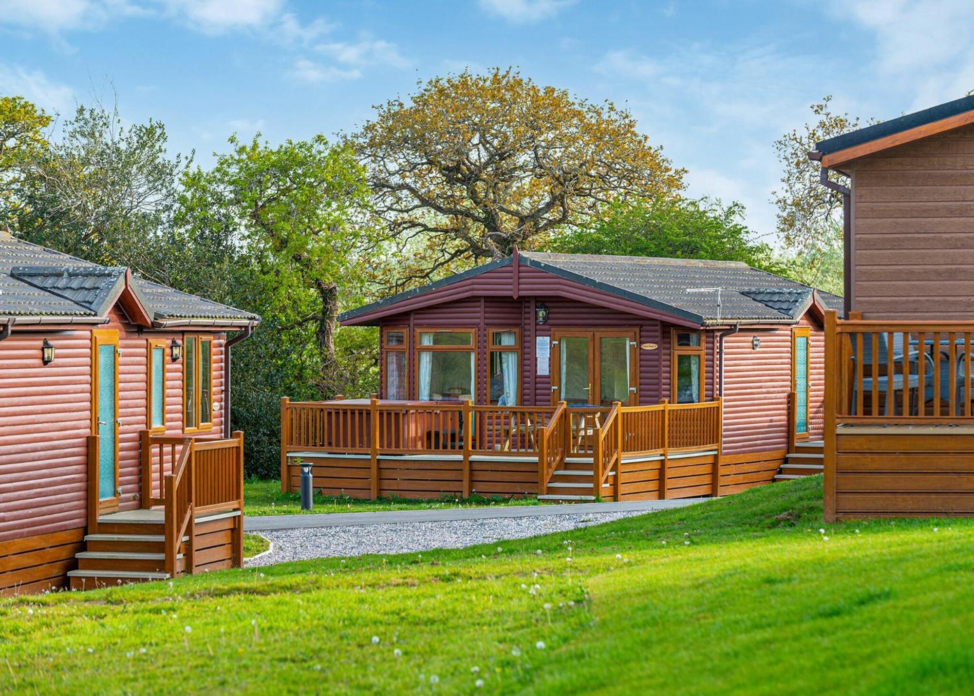 Meadow Lakes Holiday Park St Austell Exteriör bild