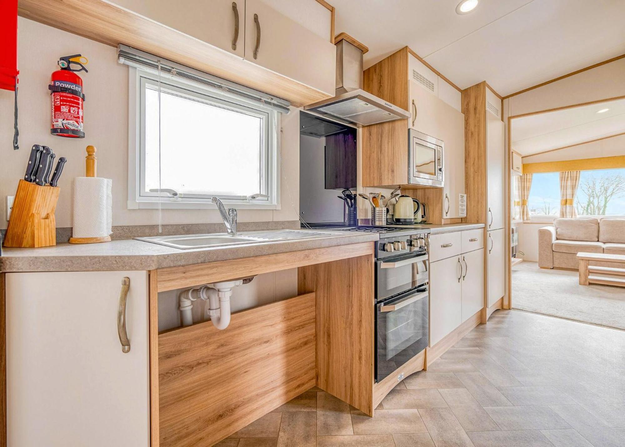 Meadow Lakes Holiday Park St Austell Exteriör bild