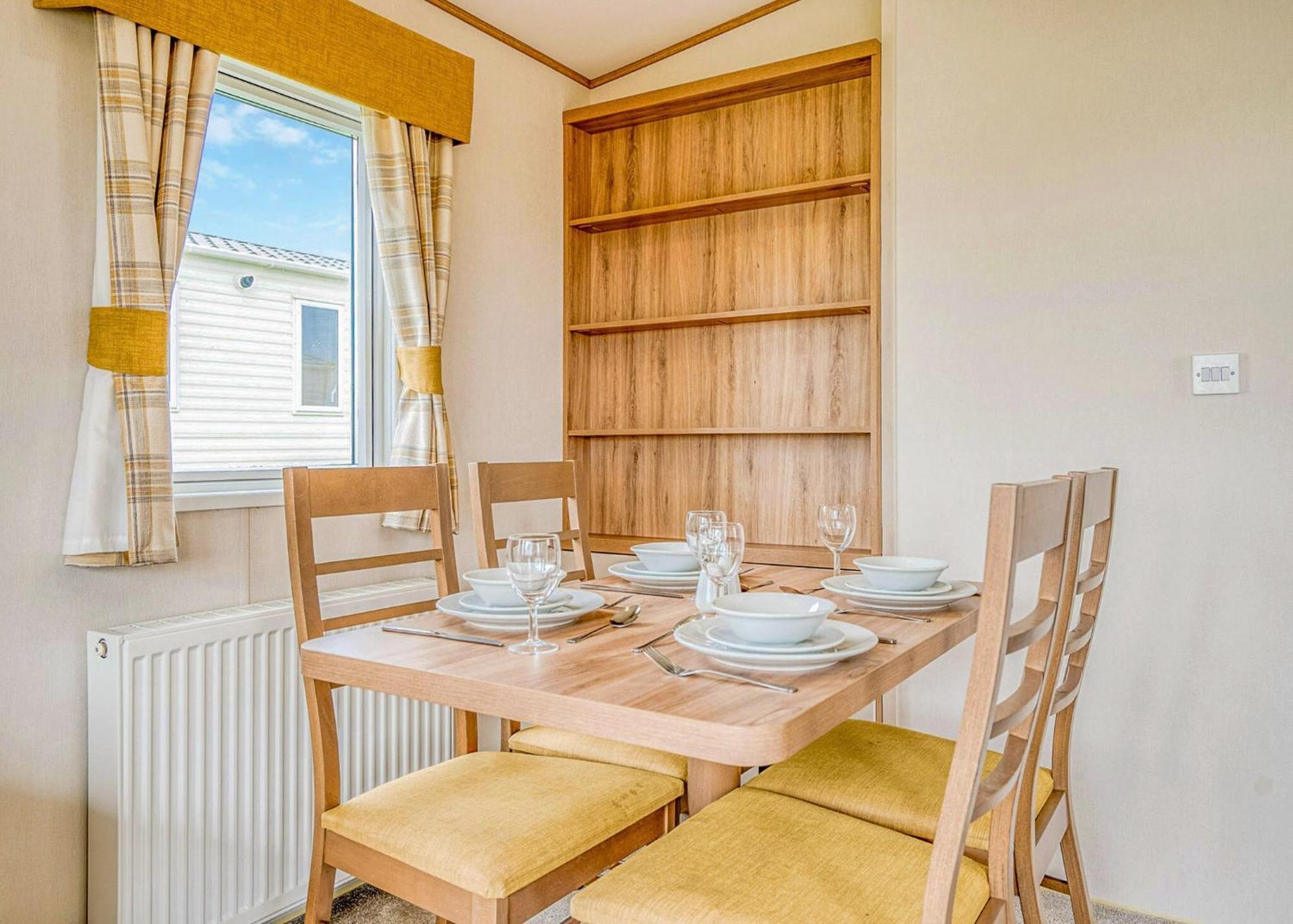 Meadow Lakes Holiday Park St Austell Exteriör bild