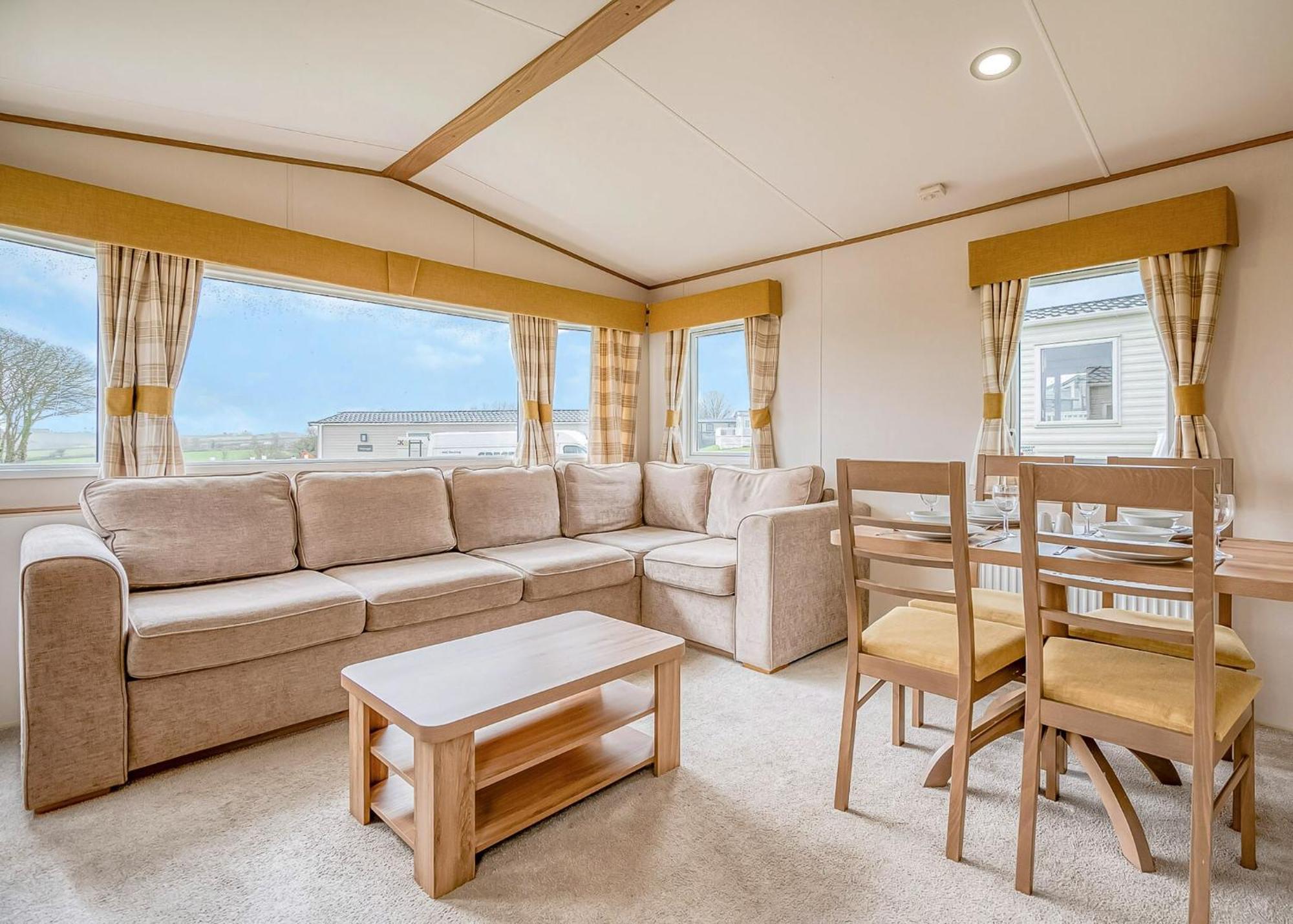 Meadow Lakes Holiday Park St Austell Exteriör bild