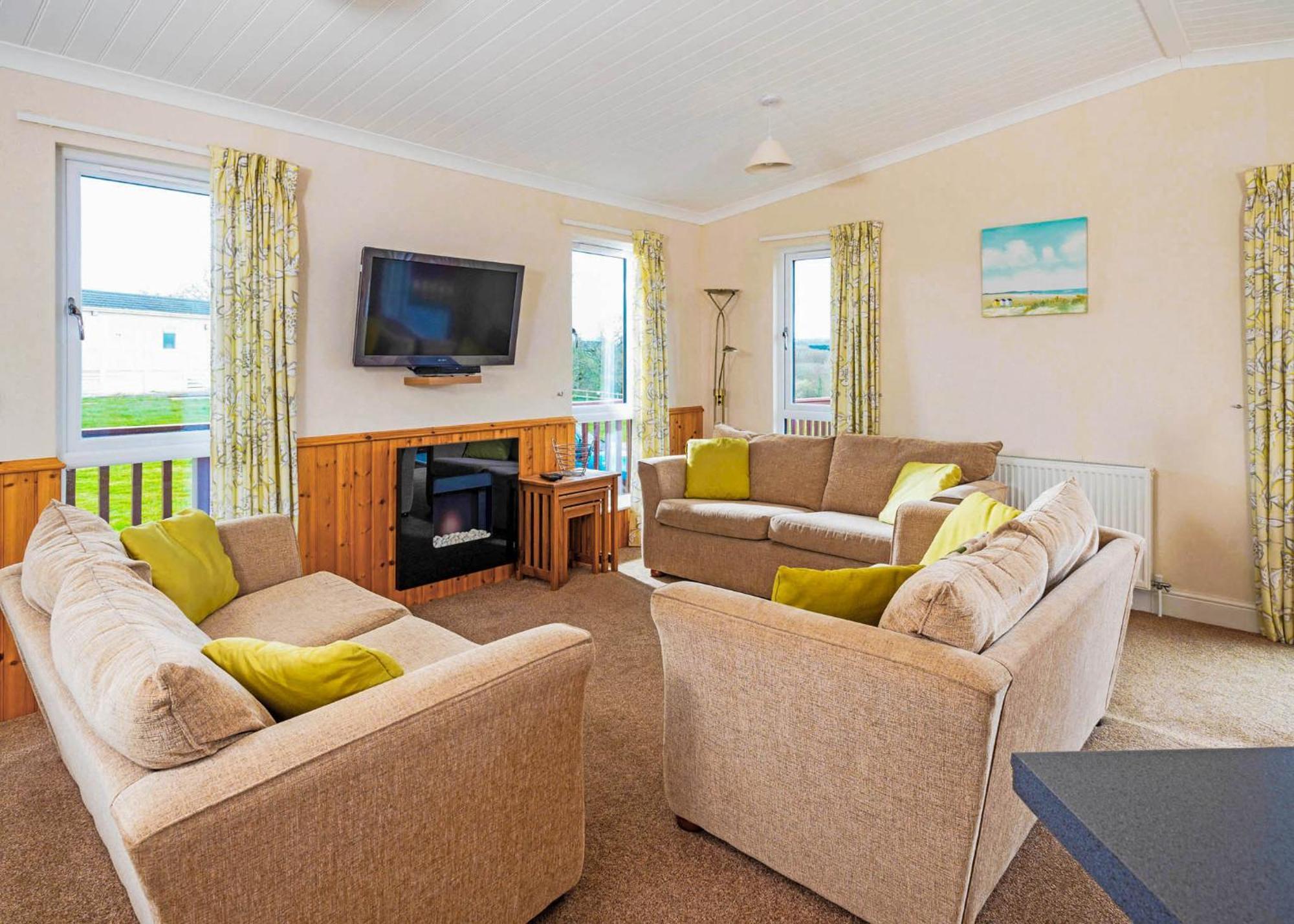 Meadow Lakes Holiday Park St Austell Rum bild