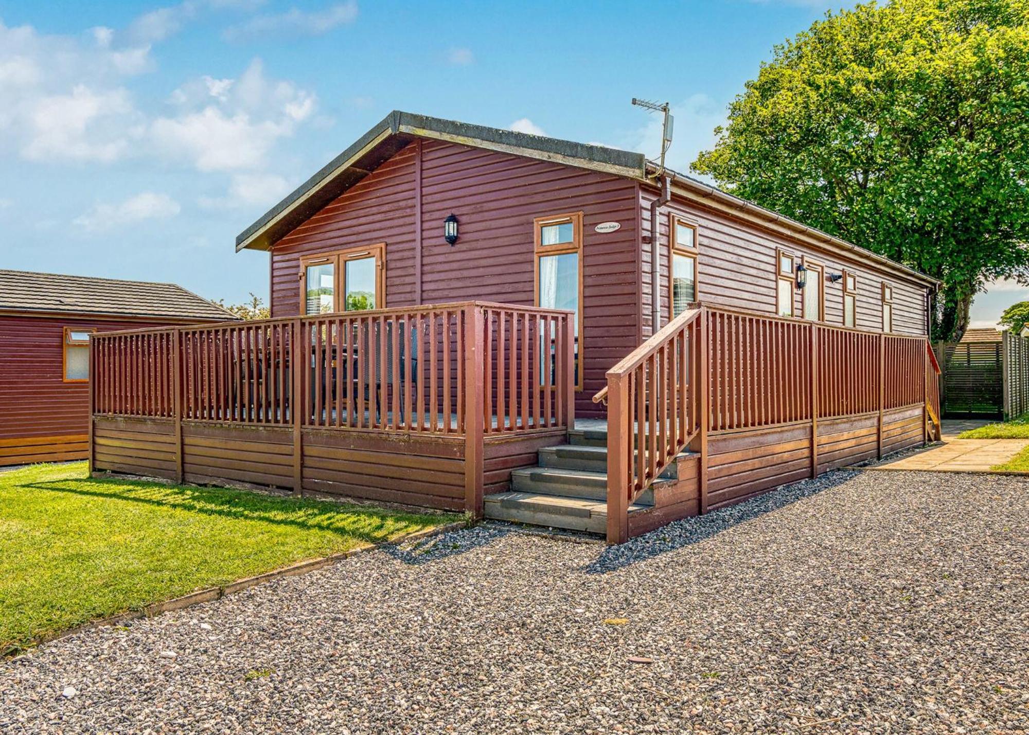 Meadow Lakes Holiday Park St Austell Rum bild