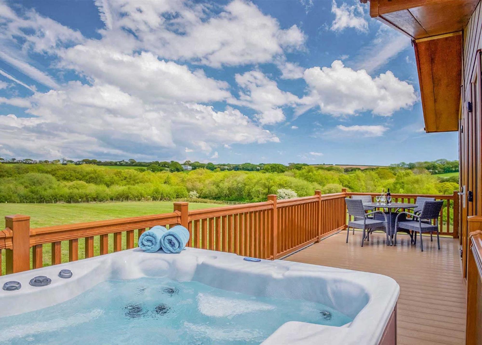 Meadow Lakes Holiday Park St Austell Exteriör bild